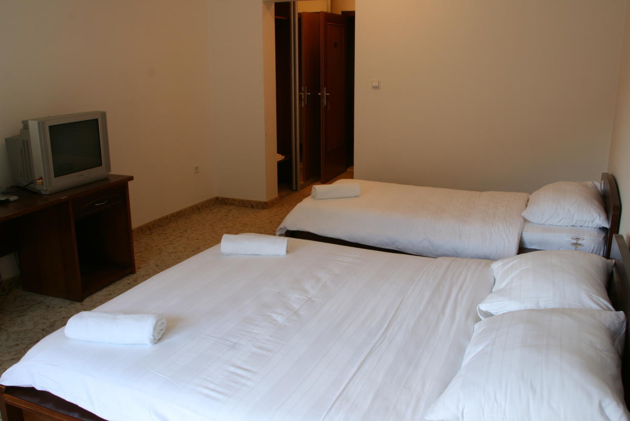 Motel Maksumic Jablanica Buitenkant foto