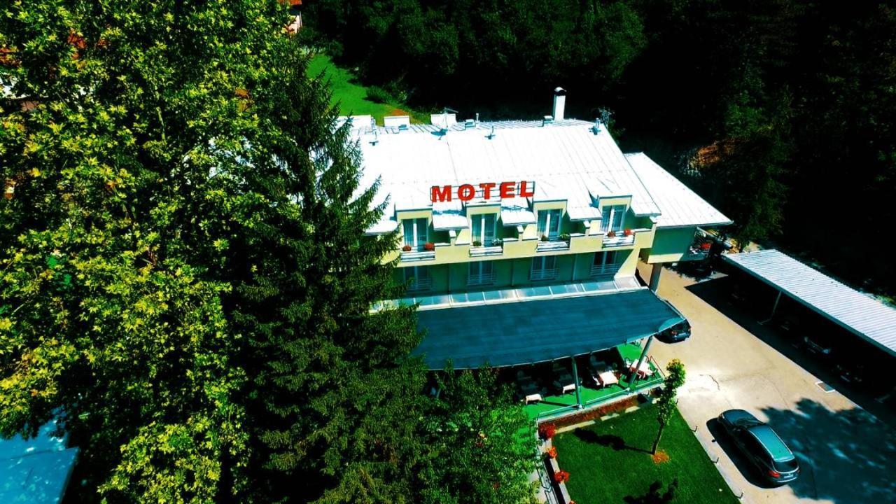 Motel Maksumic Jablanica Buitenkant foto